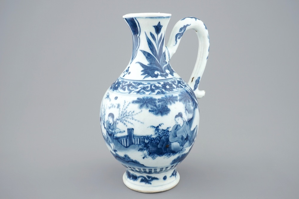 A blue and white Chinese jug, Transitional period, 1620-1683